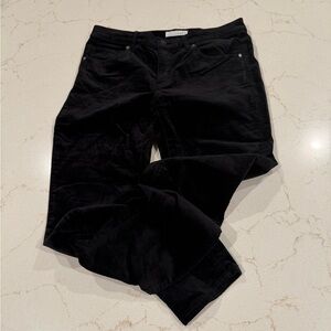 LOFT Women's Black Velveteen Skinny Leg Jeans Size 28
